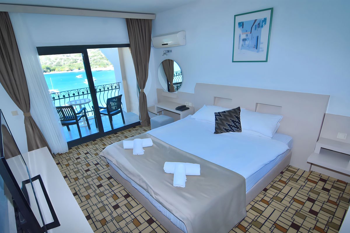 Sibyl Hotel Erythrai by Muup; Sibyl Hotel; Sibyl Hotel Çeşme